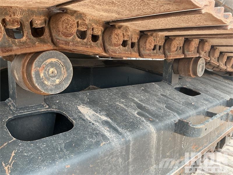 Kobelco SK210LC-11 Tracked Excavator 履帶式 挖土機/掘鑿機/挖掘機