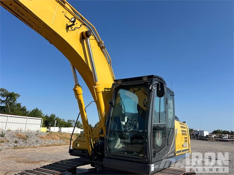 Kobelco SK210LC-11 Tracked Excavator 履帶式 挖土機/掘鑿機/挖掘機