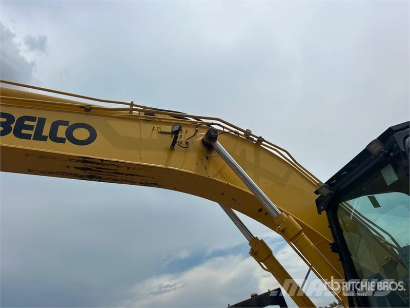 Kobelco SK210LC-11 Tracked Excavator 履帶式 挖土機/掘鑿機/挖掘機