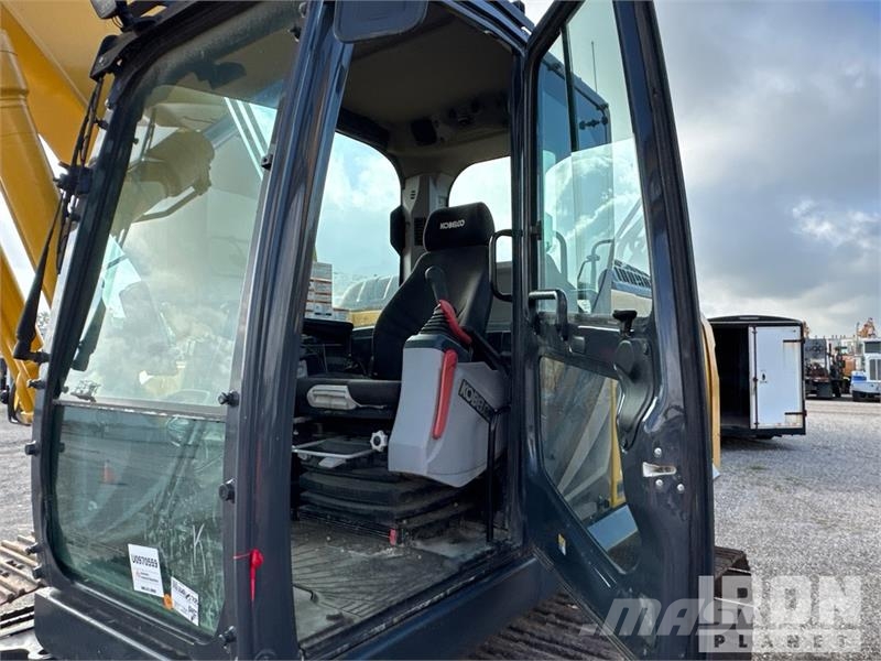 Kobelco SK210LC-11 Tracked Excavator 履帶式 挖土機/掘鑿機/挖掘機