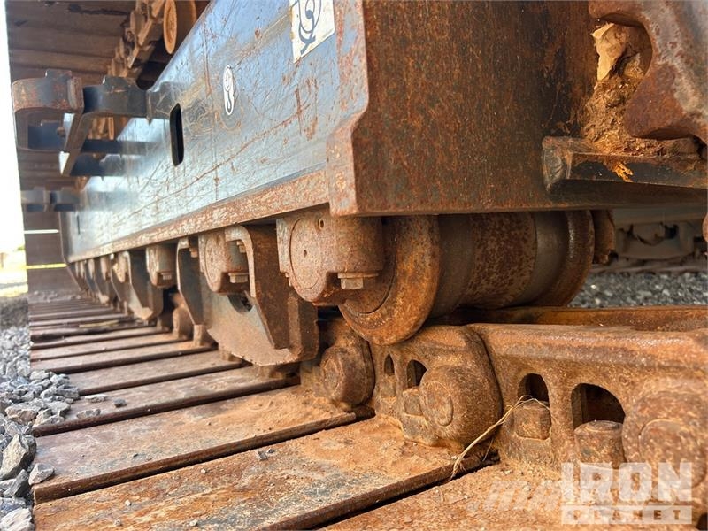 Kobelco SK210LC-11 Tracked Excavator 履帶式 挖土機/掘鑿機/挖掘機