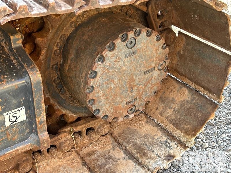 Kobelco SK210LC-11 Tracked Excavator 履帶式 挖土機/掘鑿機/挖掘機