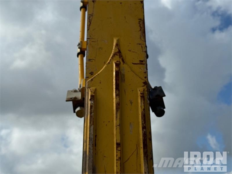 Kobelco SK210LC-11 Tracked Excavator 履帶式 挖土機/掘鑿機/挖掘機