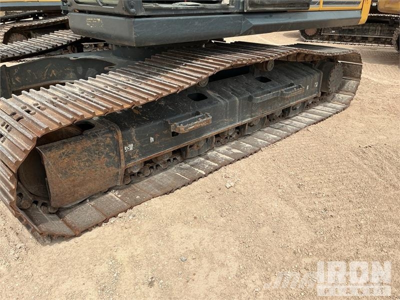 Kobelco SK210LC-11 Tracked Excavator 履帶式 挖土機/掘鑿機/挖掘機