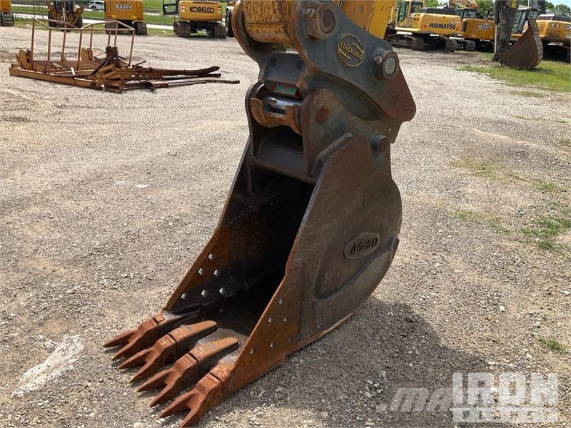 Kobelco SK210LC-11 Tracked Excavator 履帶式 挖土機/掘鑿機/挖掘機