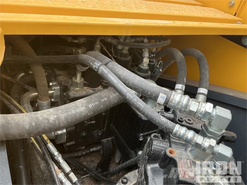 Kobelco SK210LC-11 Tracked Excavator 履帶式 挖土機/掘鑿機/挖掘機