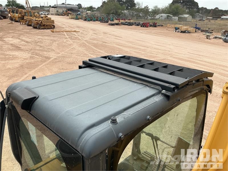 Kobelco SK210LC-11 Tracked Excavator 履帶式 挖土機/掘鑿機/挖掘機