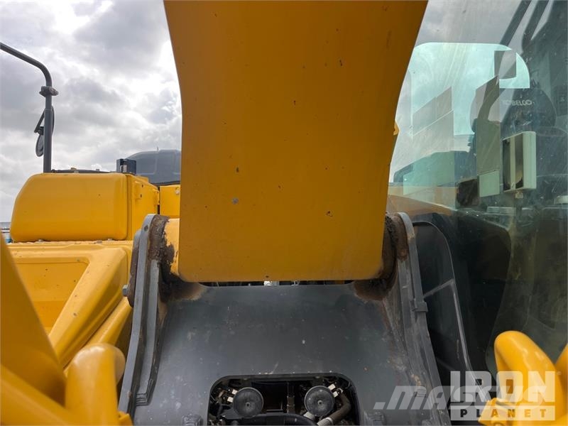 Kobelco SK210LC-11 Tracked Excavator Kāpurķēžu ekskavatori