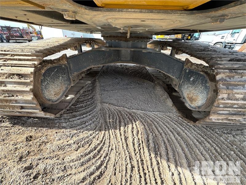 Kobelco SK210LC-11 Tracked Excavator 履帶式 挖土機/掘鑿機/挖掘機