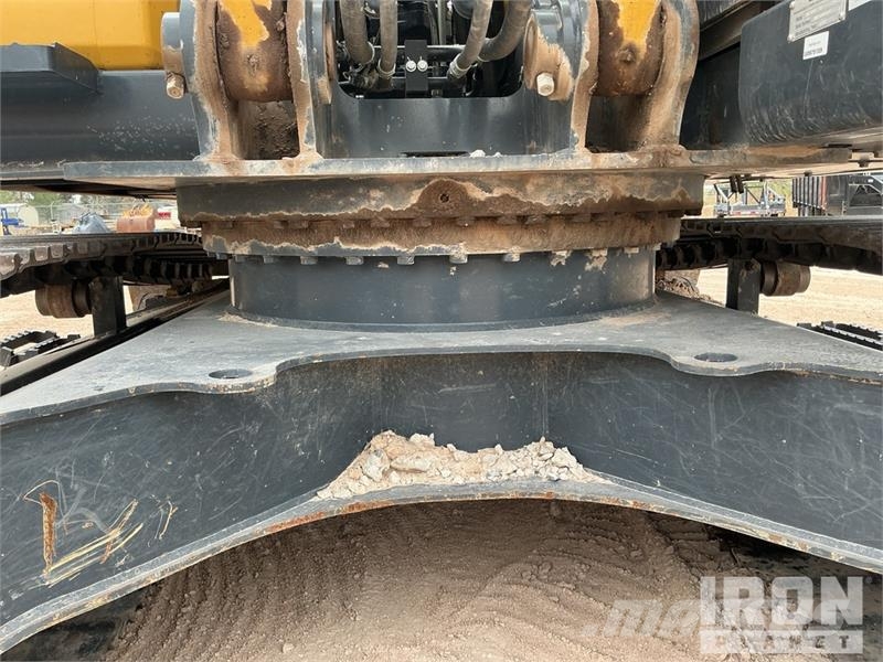 Kobelco SK210LC-11 Tracked Excavator 履帶式 挖土機/掘鑿機/挖掘機