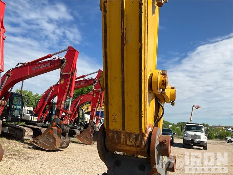 Kobelco SK210LC-11 Tracked Excavator 履帶式 挖土機/掘鑿機/挖掘機