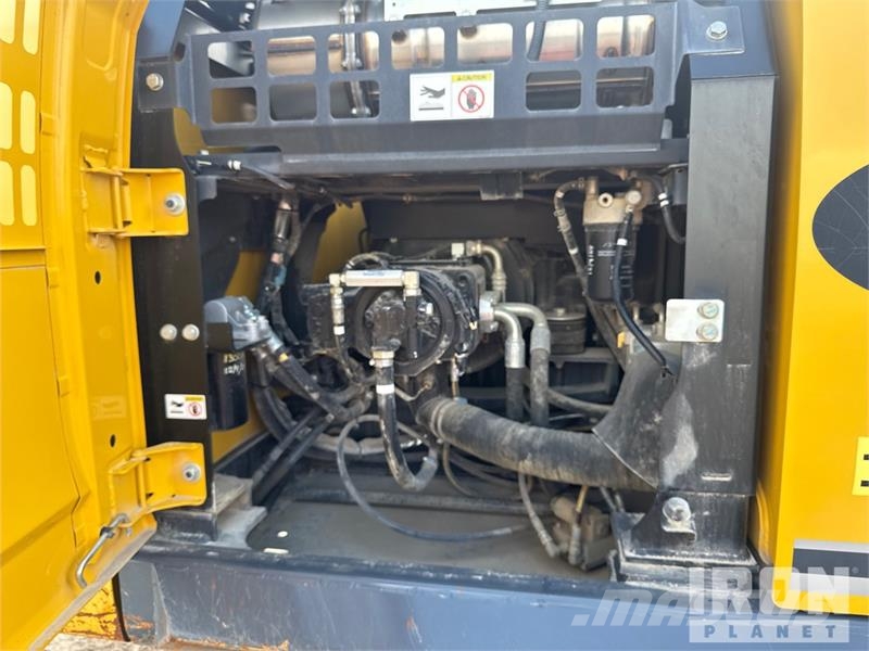 Kobelco SK210LC-11 Tracked Excavator 履帶式 挖土機/掘鑿機/挖掘機