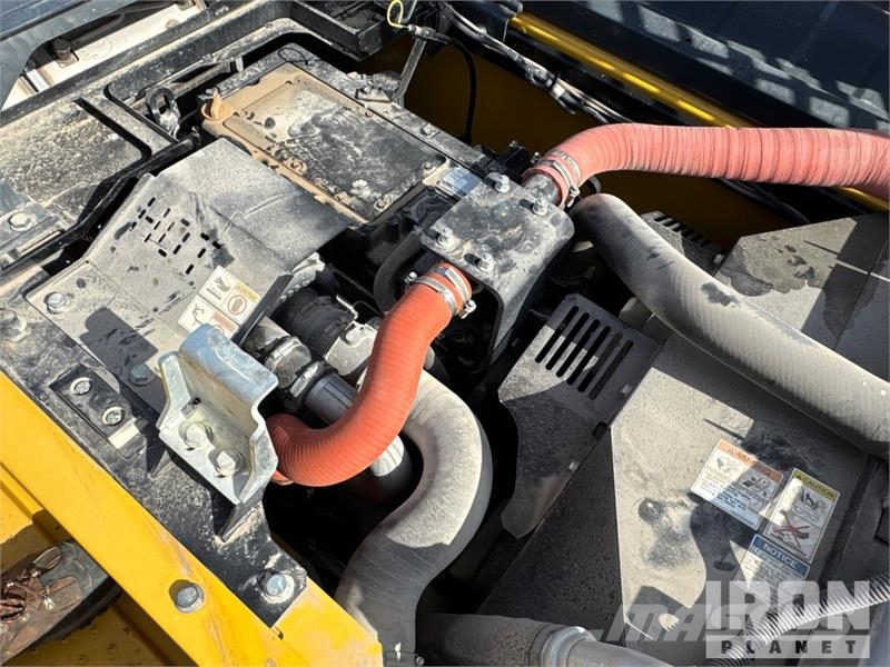 Kobelco SK210LC-11 Tracked Excavator 履帶式 挖土機/掘鑿機/挖掘機