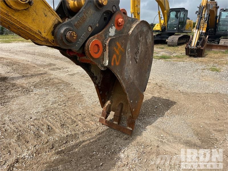 Kobelco SK210LC-11 Tracked Excavator Kāpurķēžu ekskavatori