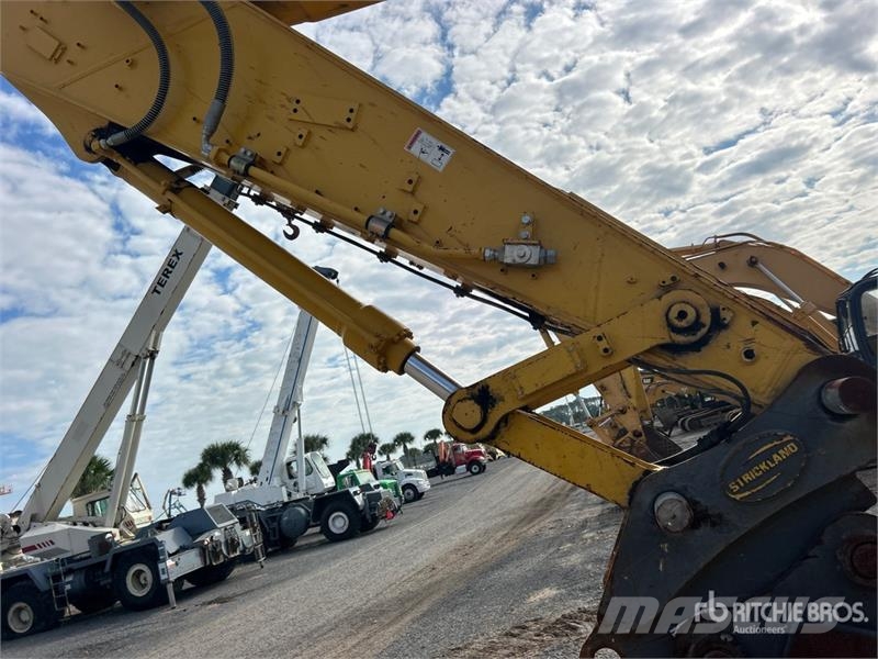 Kobelco SK260LC-11 Tracked Excavator Crawler excavators