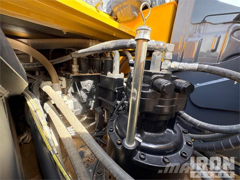 Kobelco SK260LC-11 Tracked Excavator 履帶式 挖土機/掘鑿機/挖掘機