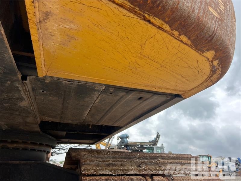 Kobelco SK260LC-11 Tracked Excavator 履帶式 挖土機/掘鑿機/挖掘機