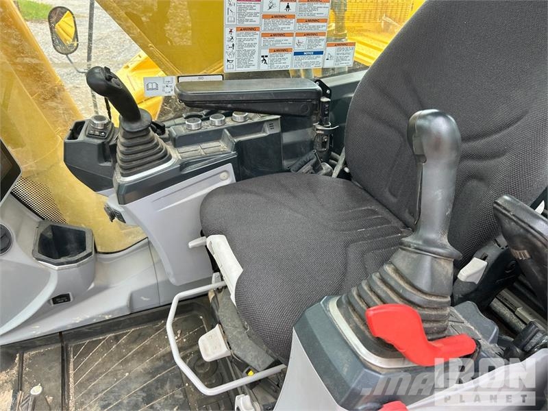 Kobelco SK260LC-11 Tracked Excavator 履帶式 挖土機/掘鑿機/挖掘機