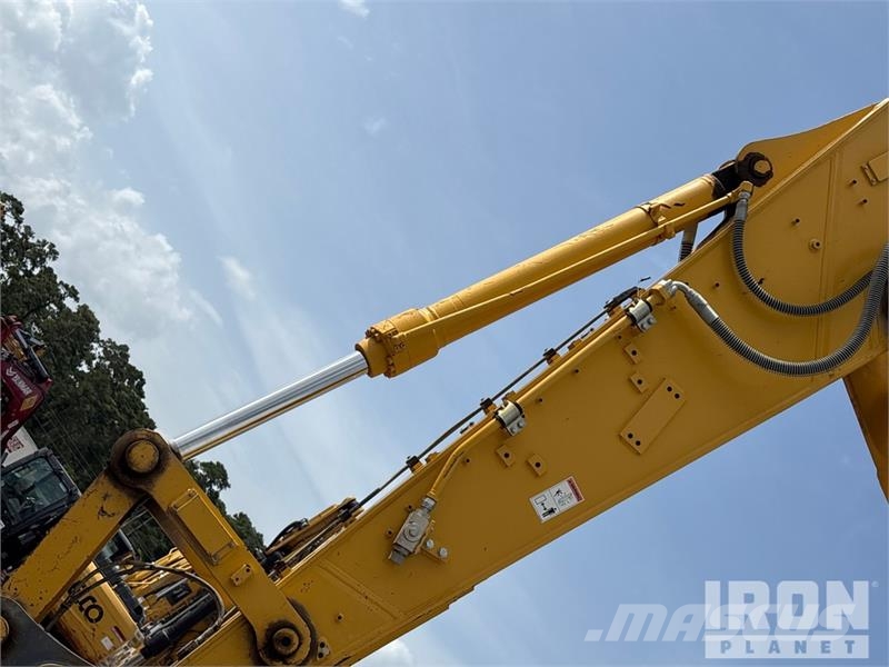 Kobelco SK260LC-11 Tracked Excavator 履帶式 挖土機/掘鑿機/挖掘機
