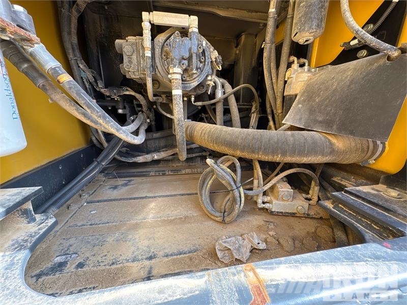 Kobelco SK260LC-11 Tracked Excavator 履帶式 挖土機/掘鑿機/挖掘機