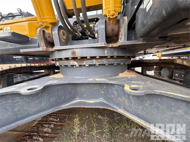 Kobelco SK260LC-11 Tracked Excavator 履帶式 挖土機/掘鑿機/挖掘機