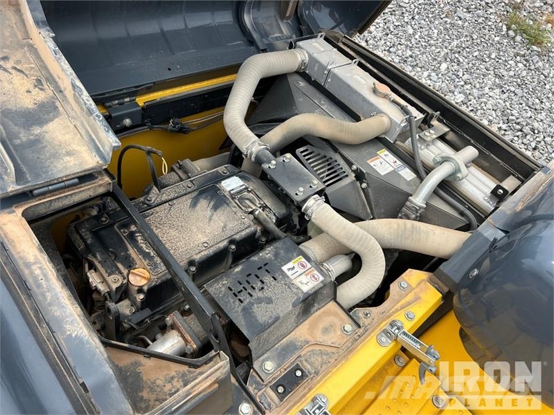Kobelco SK260LC-11 Tracked Excavator 履帶式 挖土機/掘鑿機/挖掘機