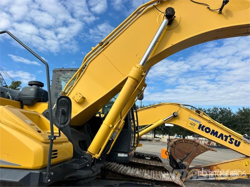 Kobelco SK260LC-11 Tracked Excavator Crawler excavators
