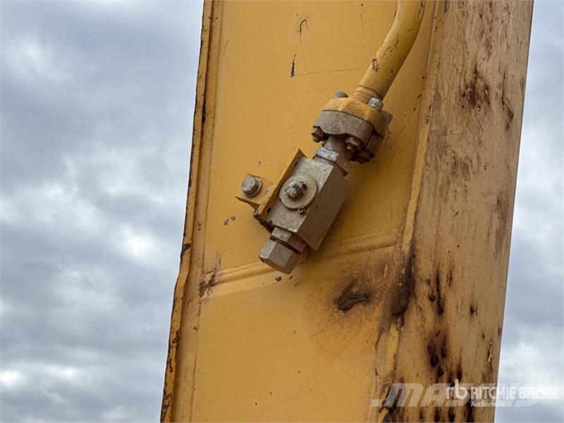 Kobelco SK350 LC Tracked Excavator Гусеничні екскаватори