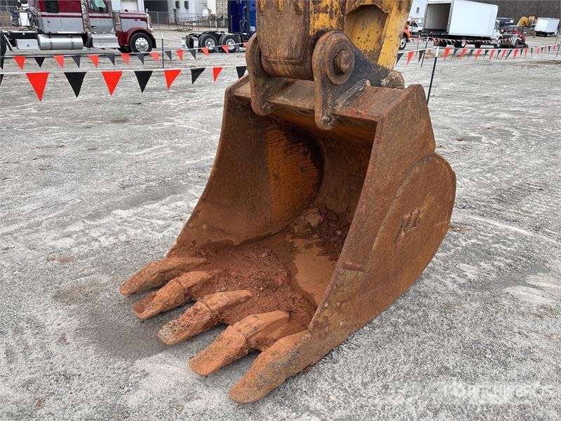 Kobelco SK350 LC Tracked Excavator Гусеничні екскаватори