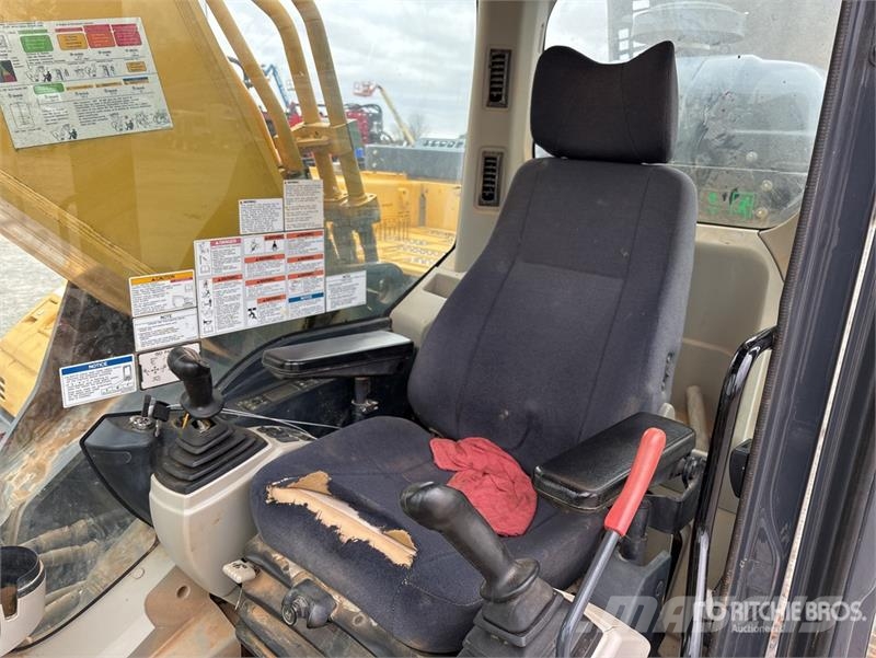 Kobelco SK350 LC Tracked Excavator Гусеничні екскаватори