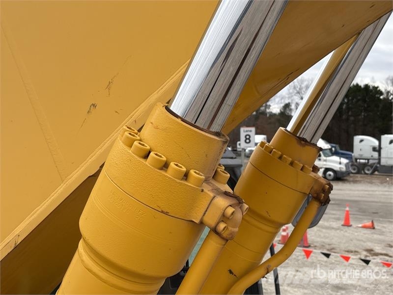 Kobelco SK350 LC Tracked Excavator Гусеничні екскаватори