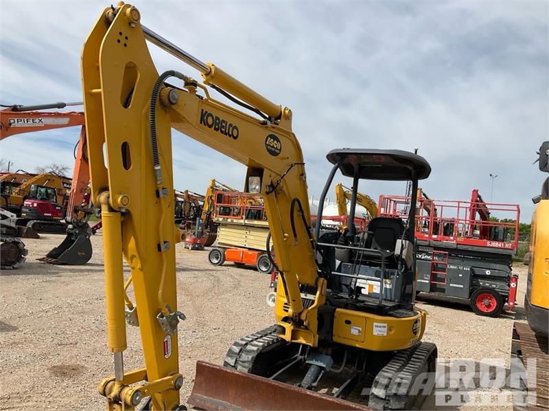 Kobelco SK35SR-6E Mini Excavator Miniexcavadoras