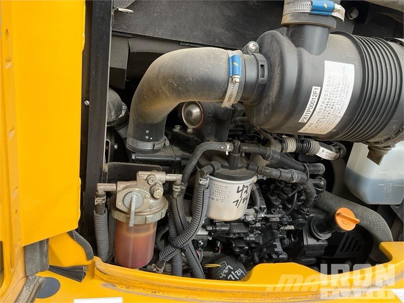 Kobelco SK35SR-6E Mini Excavator Miniexcavadoras