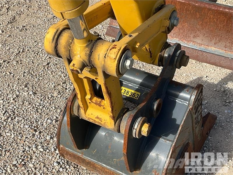 Kobelco SK35SR-6E Mini Excavator Miniexcavadoras