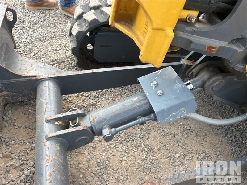 Kobelco SK35SR-6E Mini Excavator Miniexcavadoras