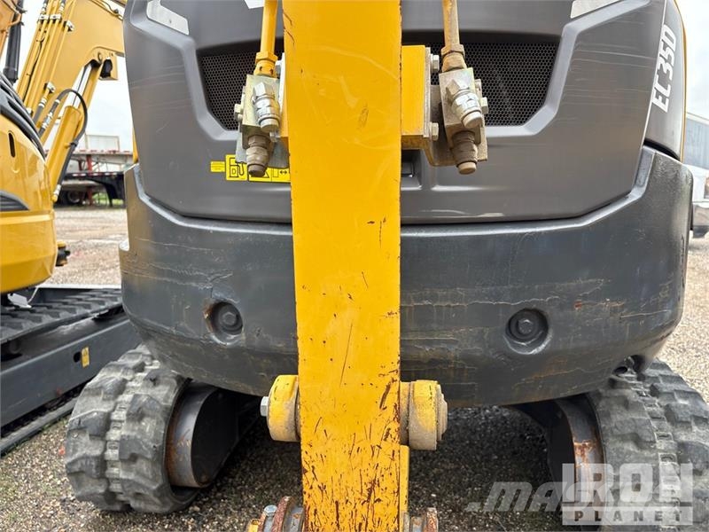 Kobelco SK35SR-6E Mini Excavator Miniexcavadoras