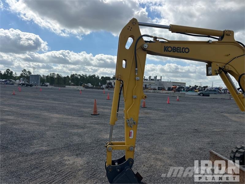 Kobelco SK35SR-6E Mini Excavator Miniexcavadoras