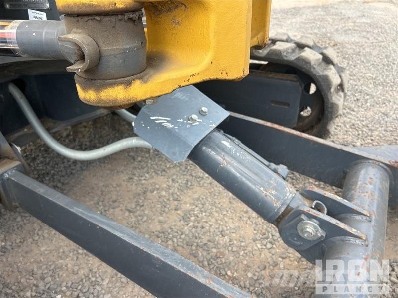 Kobelco SK35SR-6E Mini Excavator Miniexcavadoras