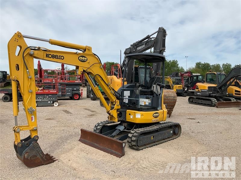 Kobelco SK35SR-6E Mini Excavator Miniexcavadoras