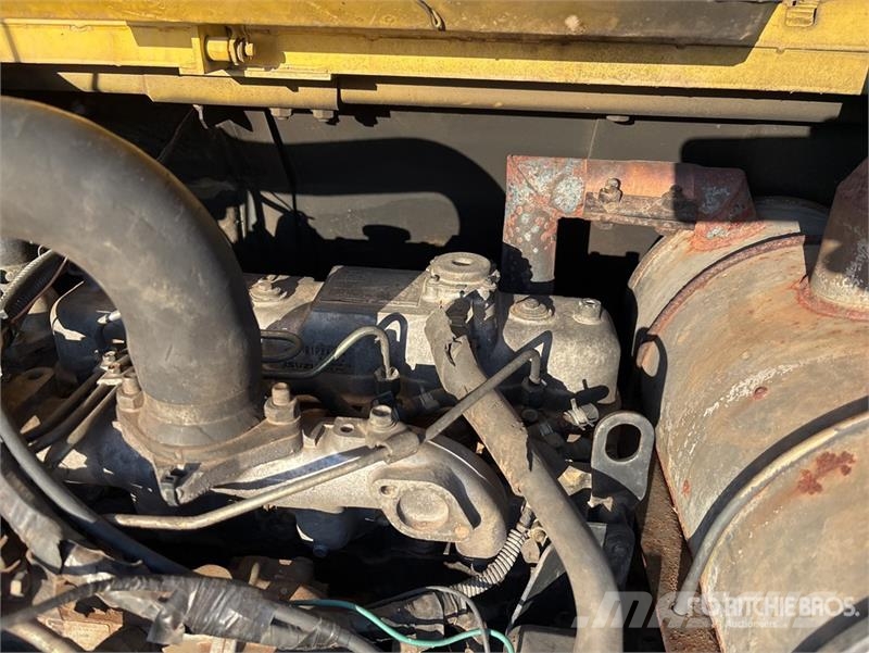 Kobelco SK70SR Bageri guseničari