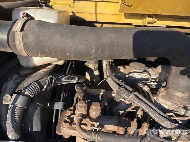 Kobelco SK70SR Bageri guseničari