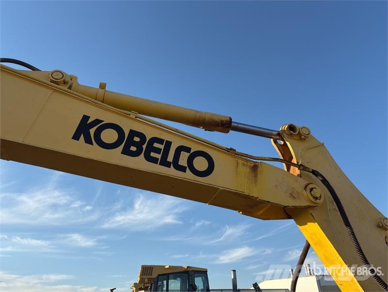 Kobelco SK70SR Bageri guseničari