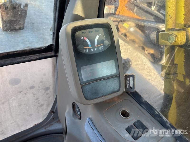 Kobelco SK70SR Bageri guseničari