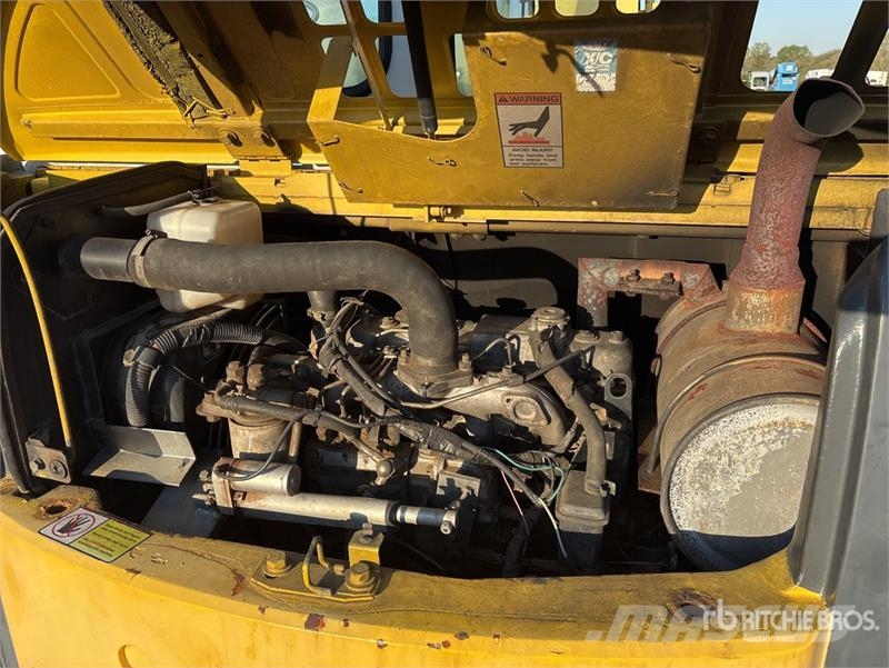 Kobelco SK70SR Bageri guseničari