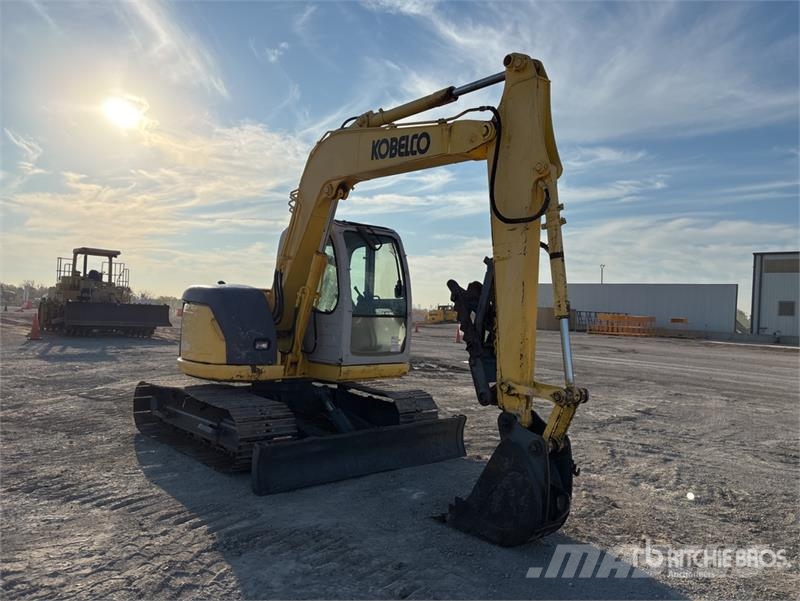 Kobelco SK70SR Bageri guseničari