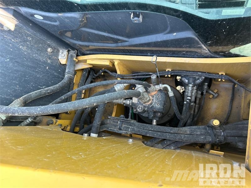 Kobelco SK85CS-3E Tracked Excavator Lánctalpas kotrók