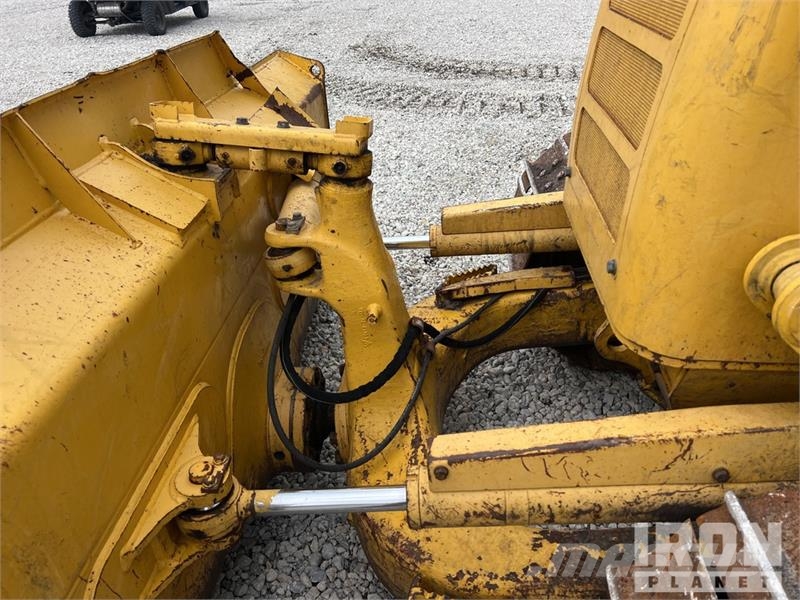 Komatsu D39EX-24 Crawler Dozer Spycharki gąsienicowe