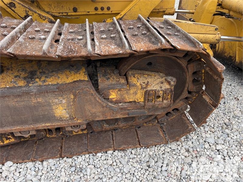 Komatsu D39EX-24 Crawler Dozer Spycharki gąsienicowe