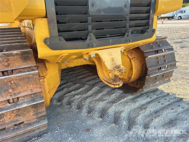 Komatsu D39EX-24 Crawler Dozer بلدوزرات مجنزرة