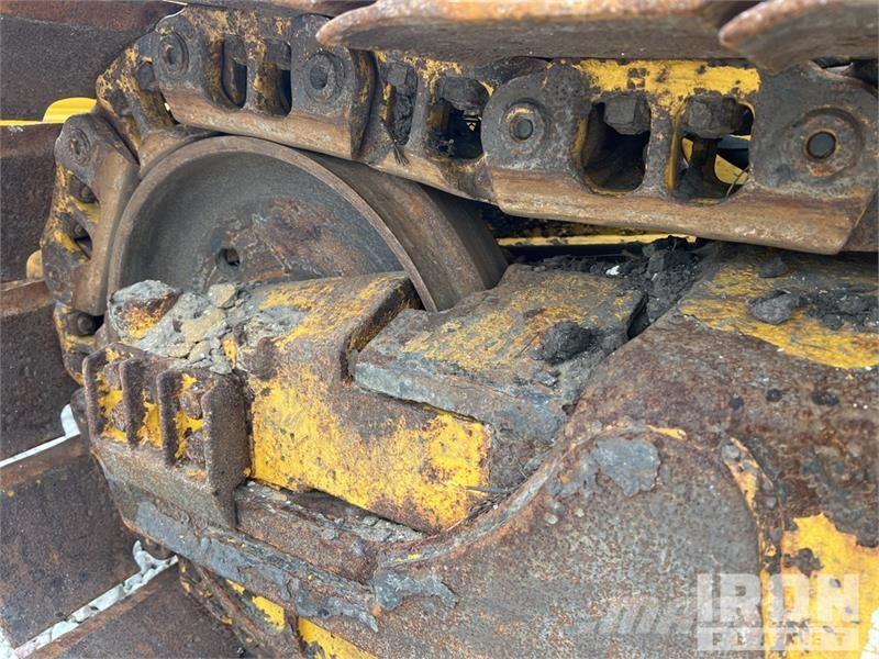 Komatsu D39EX-24 Crawler Dozer Spycharki gąsienicowe